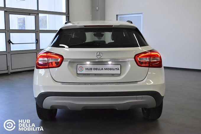 MERCEDES-BENZ GLA 180 d Automatic Executive